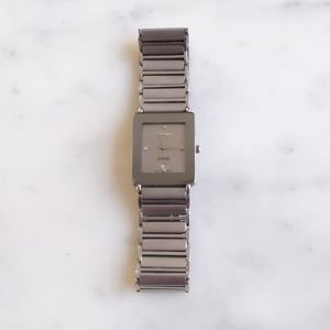 Rado Gray Women's Watch with Metallic Band